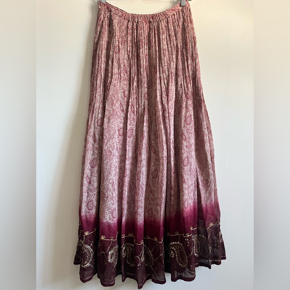 Soft Surroundings Maxi Skirt M Burgundy Boho Pintuck Pleats Waist sequins cottag - Picture 3 of 8
